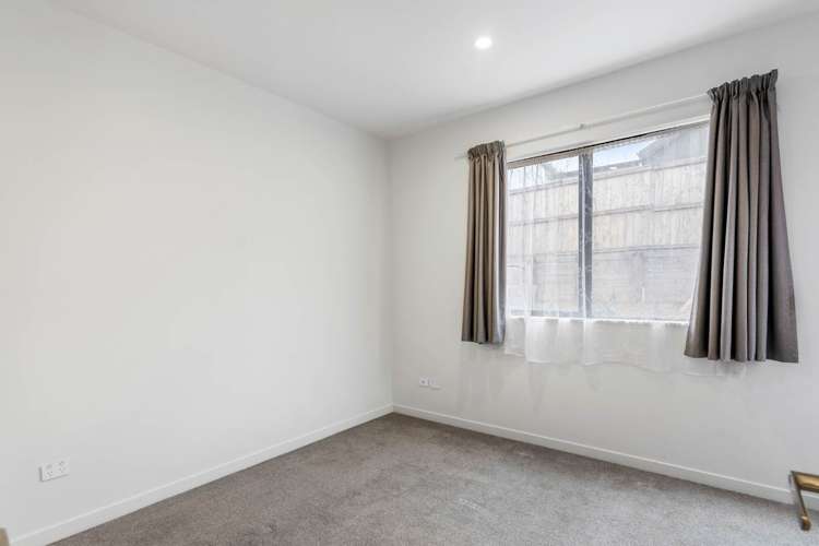 9 Puwha Street Massey_12