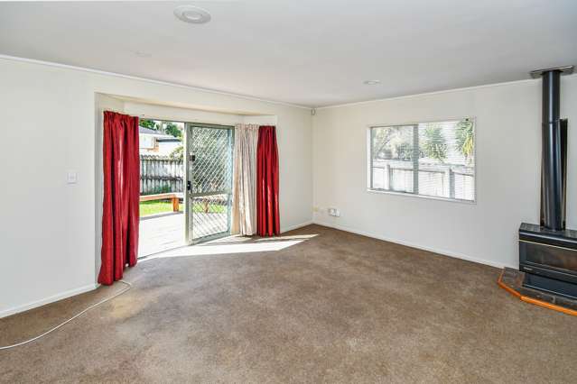 4/14 Phoenix Place Papatoetoe_2