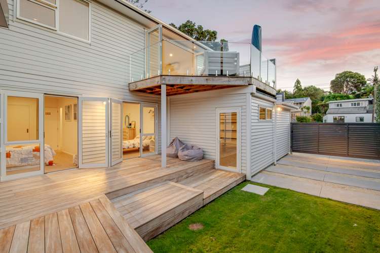 10 Pohutukawa Avenue Red Beach_26