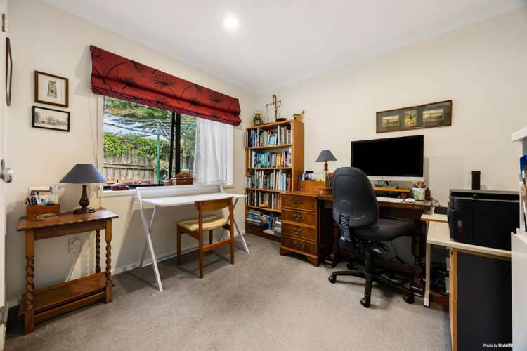 4 Jelas Road Red Beach_21