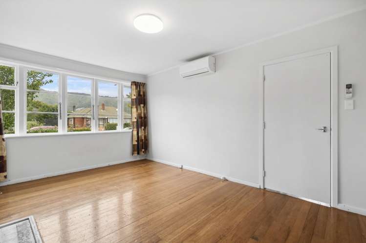 57 Hewer Crescent Naenae_2