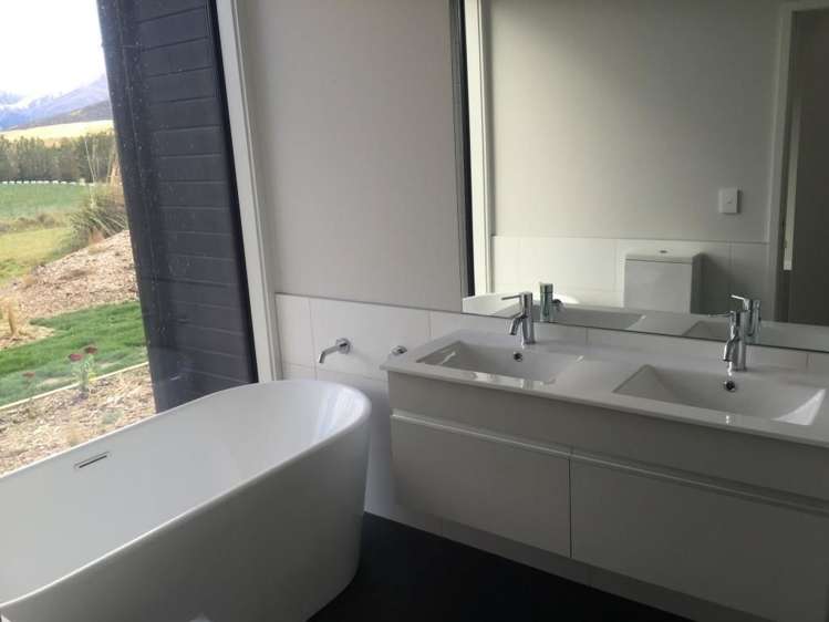 2 Kokako Lane Jacks Point_11