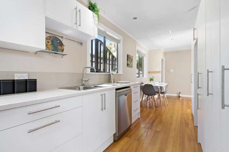 193a Godley Road Titirangi_6