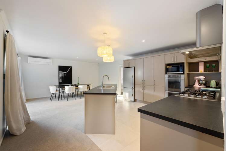 5 Foresters Crescent Parklands_7