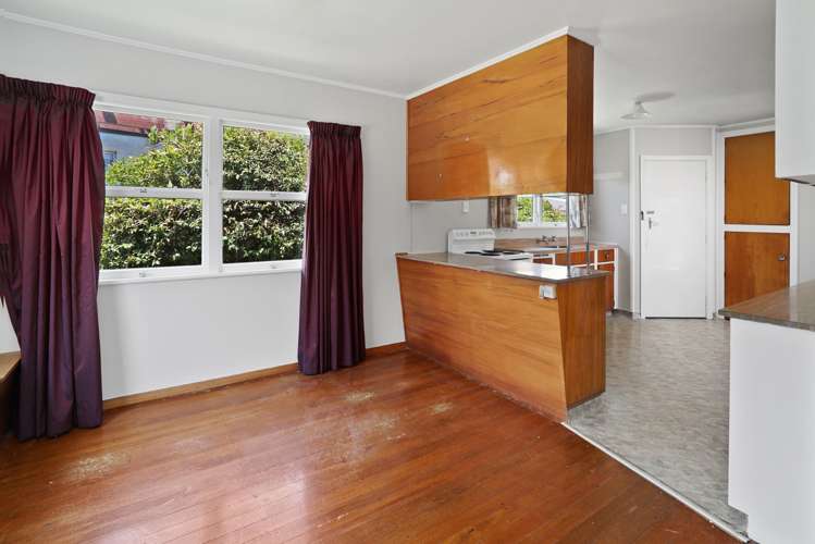 12 Dryden Street Stoke_10