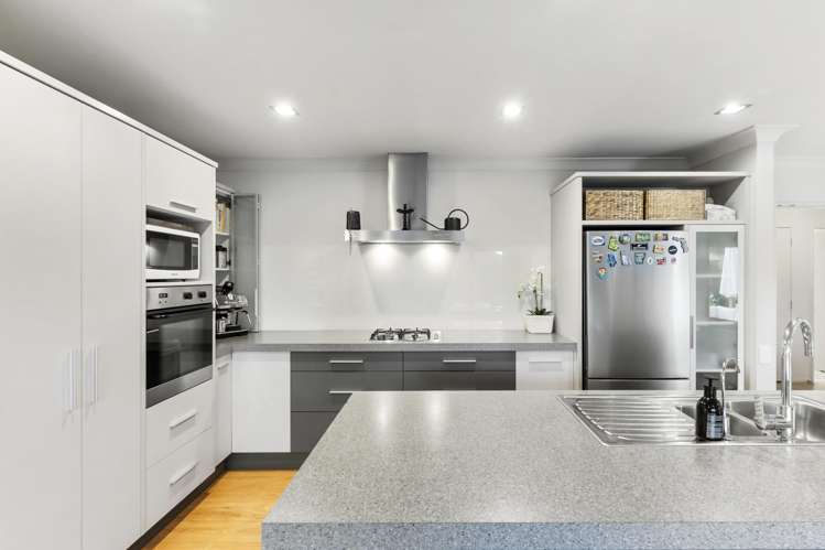 1 Bellshill Close_4