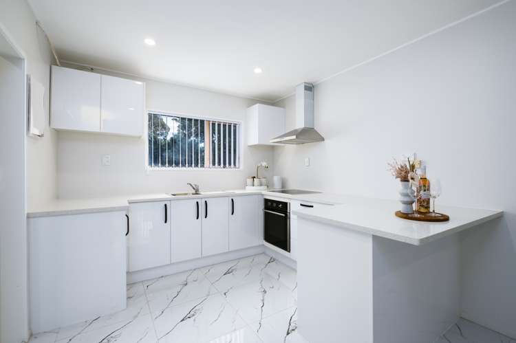90A Beaumonts Way_2
