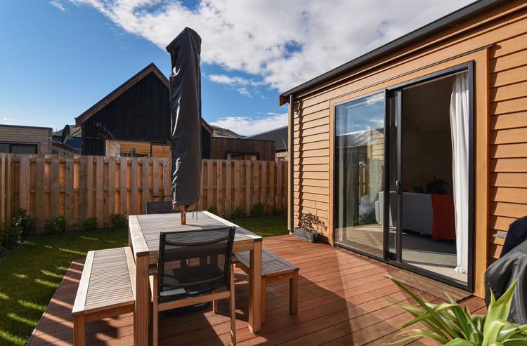 3 Lorne Street Dalefield/Wakatipu Basin_4