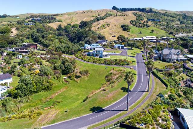 Lot 2 DP 568079, Sirrah Street Okitu_3