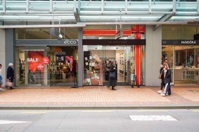 7/29-41 Willis Street Wellington Central_2