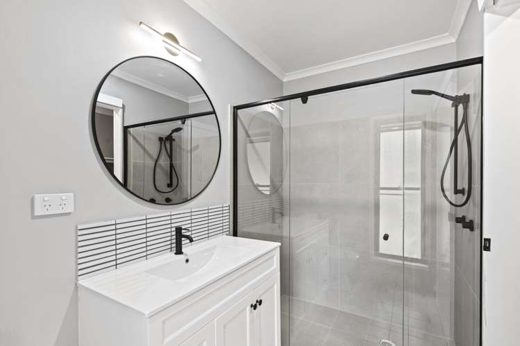 9-11 Manika Court Tamborine Mountain_13