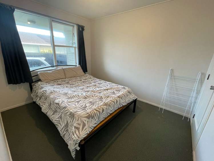 34 Duchess Place Maupuia_6