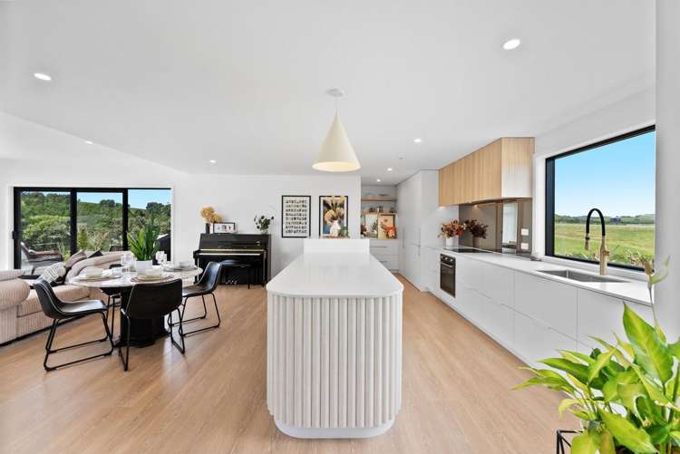 26 Washer Road Omata_1