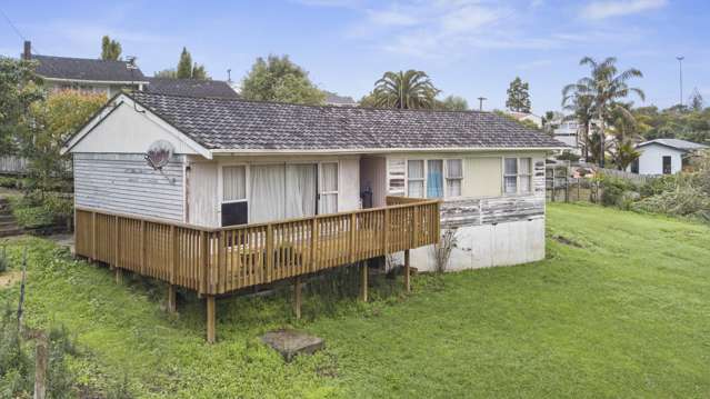 Address withheld Kelston_1