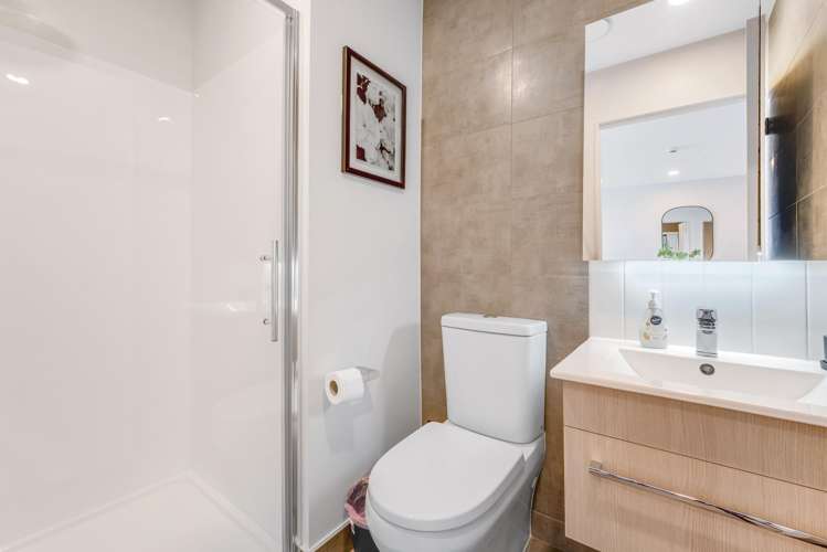 1608/438 Queen Street Auckland Central_17