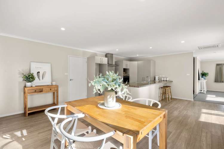 73 Bathurst Crescent Pyes Pa_14