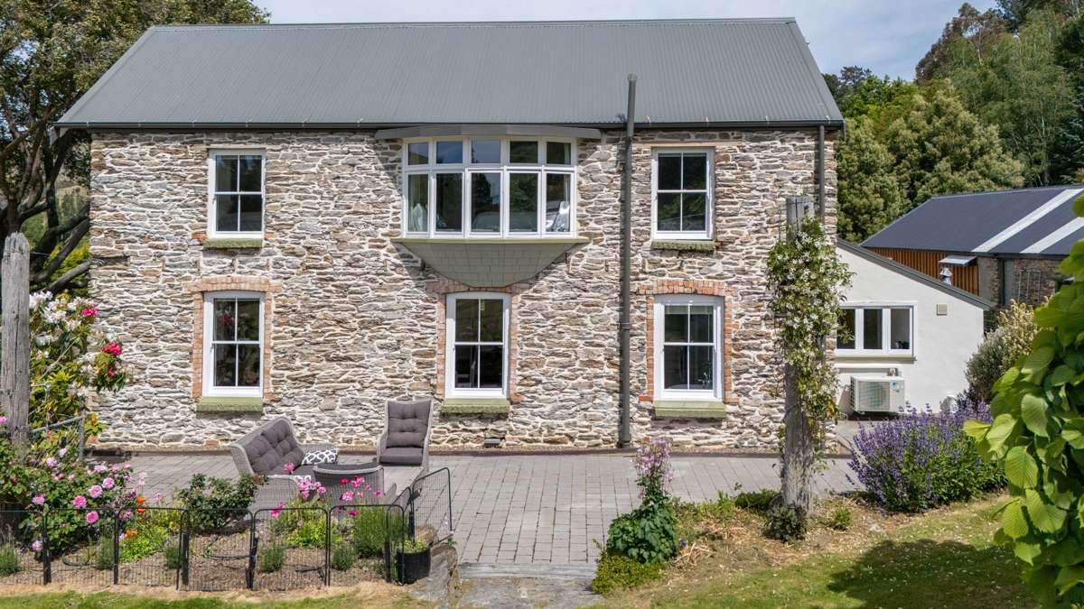 4134 Roxburgh - Ettrick Road_0