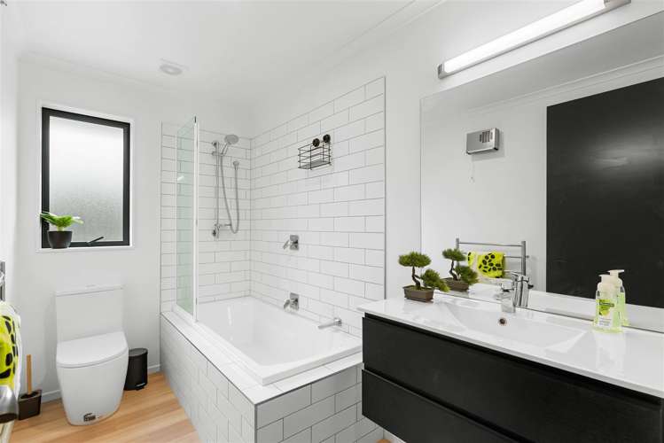 4 Arabella Crescent Yaldhurst_10