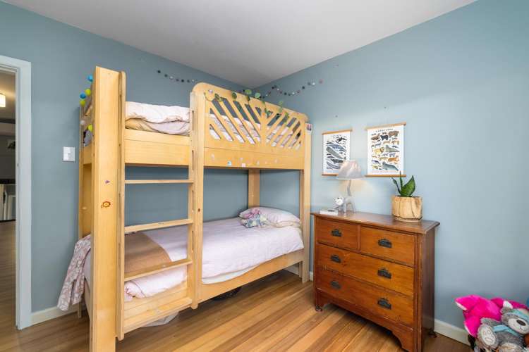 27 Whero Avenue Diamond Harbour_16