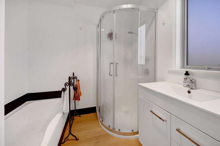 43 Celia Street Stratford_13
