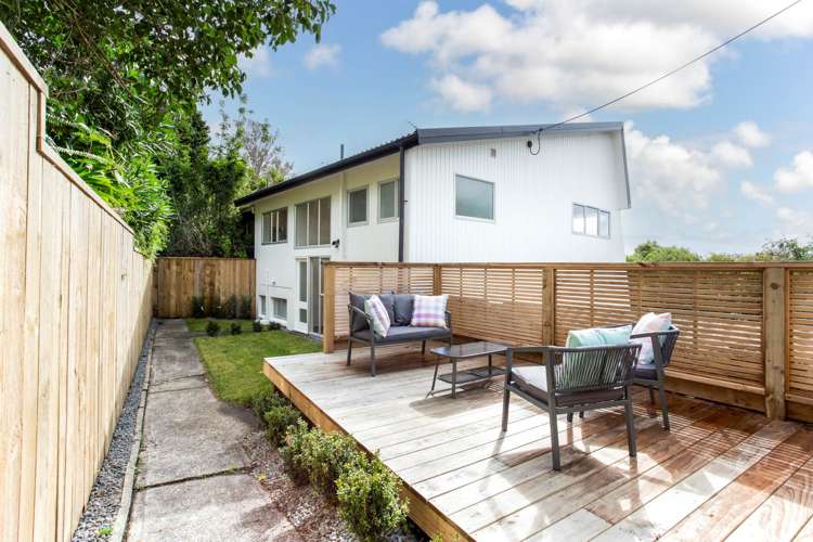 1/617 Glenfield Road_0