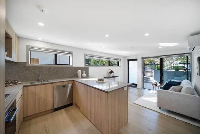 Contemporary & Convenient Apartment Living