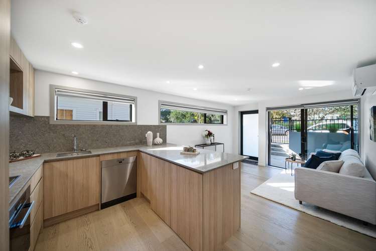 64D Coronation Road_0