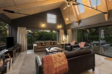 8 Jacks Point Rise_4