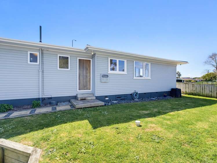 21 Colombo Road Waiuku_15