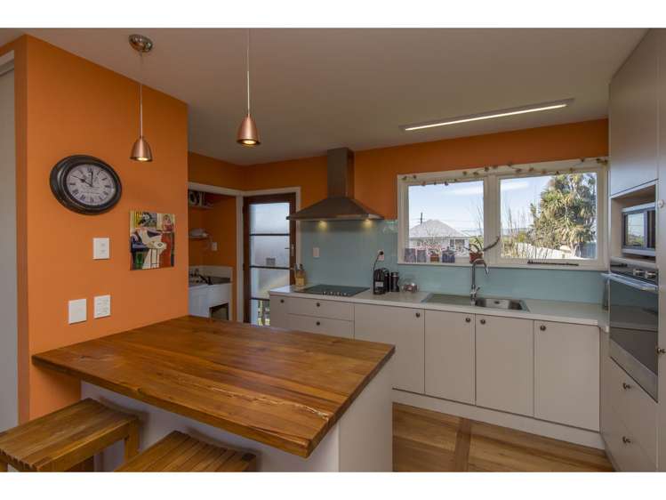 252 Shortland Street Aranui_6