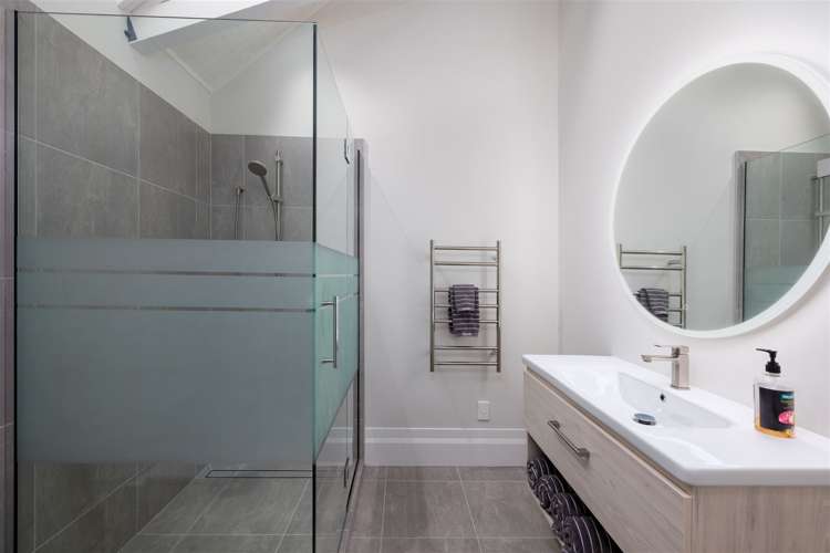 19 Brenchley Avenue Strowan_27