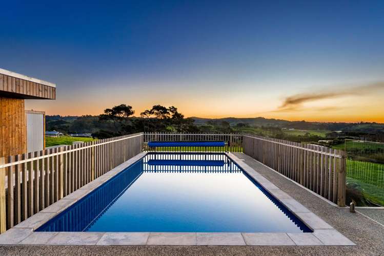 94 Amreins Road Waitakere_26