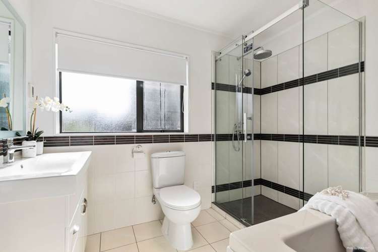 53 Riverton Drive Randwick Park_14