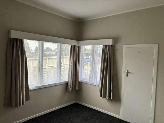 1/8 King Edward Avenue Papakura_2