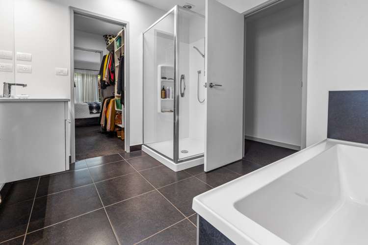 27 Jude Way Brookfield_12