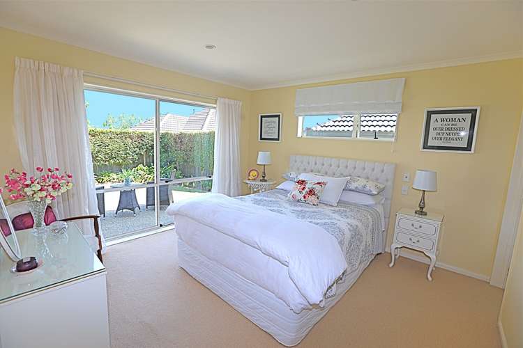 53 Newbliss Crescent East Tamaki Heights_10