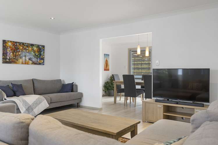 5 Glesan Place Beachlands_8