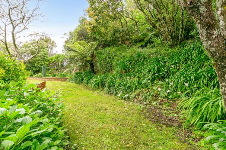 23 Turriff Crescent Tawa_17