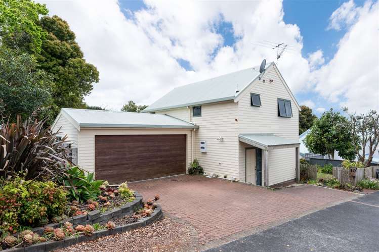 10/485 Don Buck Road Massey_0