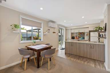 2/56 Leefield Street_4