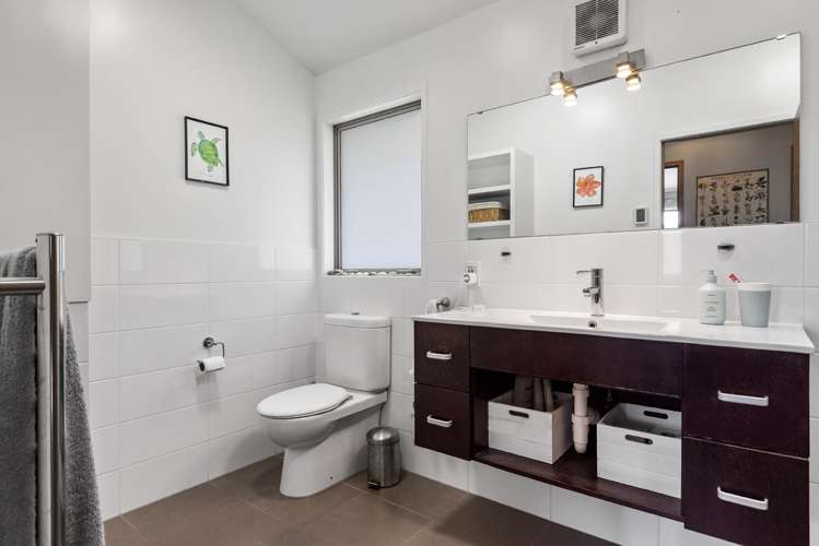 22 Surville Place Mairangi Bay_20