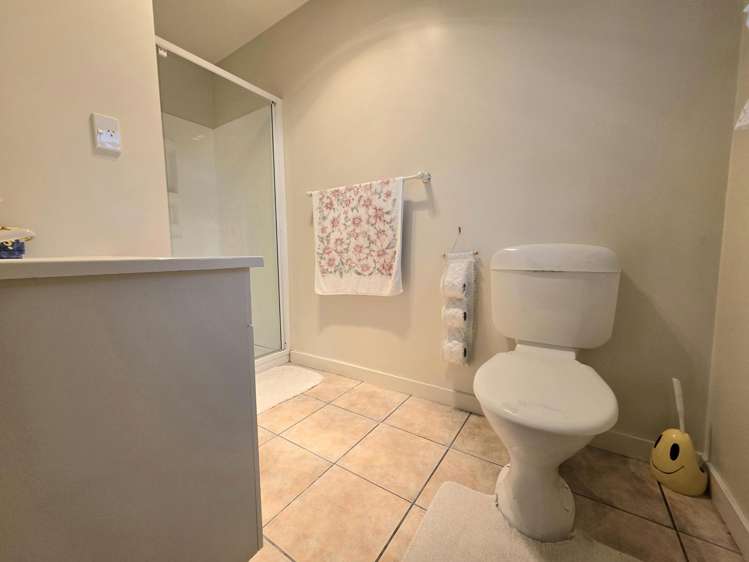 79 Maudes Road Deborah_15