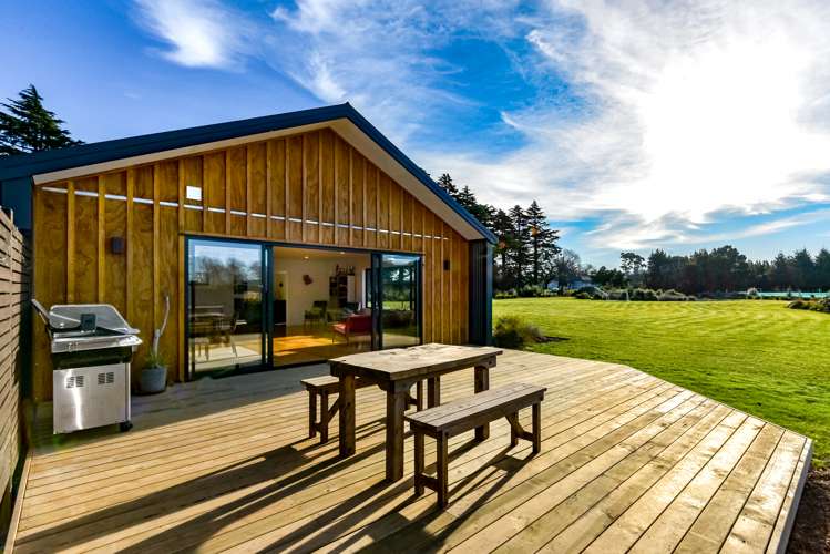 733 Mclaughlins Road Darfield_16