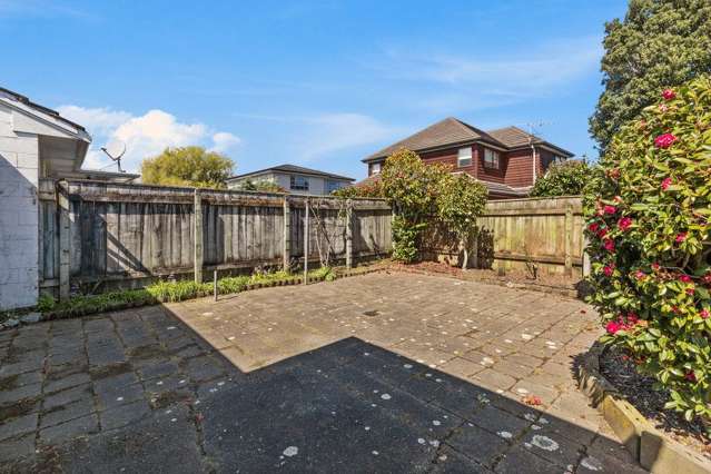 16 Amberley Grove Lower Hutt_2