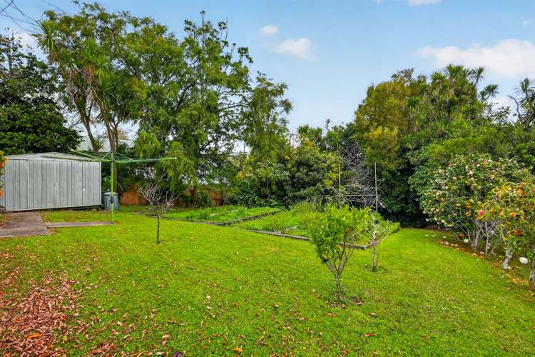 35 Kia Ora Road Beach Haven_28