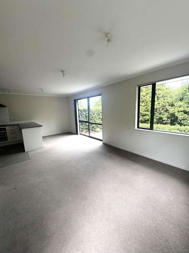 1/146C Glengarry Road Glen Eden_2