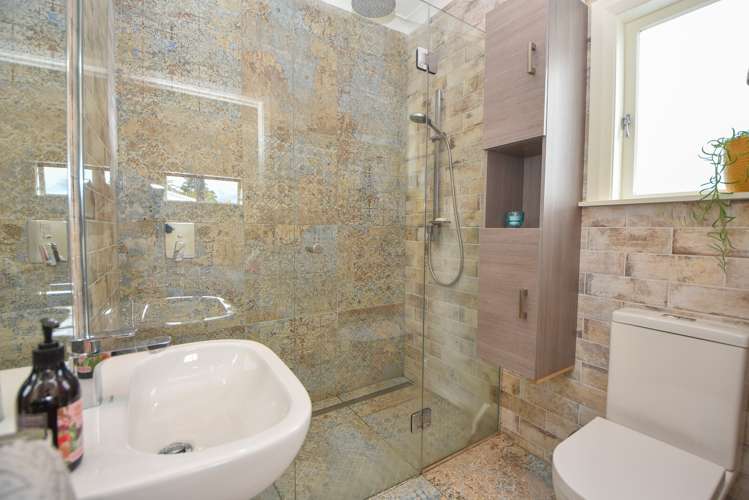 15 Hilton Road Carterton_9