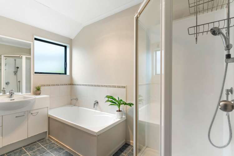 31 Saralee Drive Manurewa_25