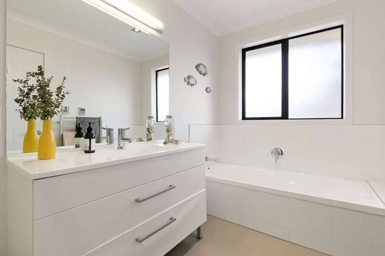 9 Cooper Crescent Cambridge_20
