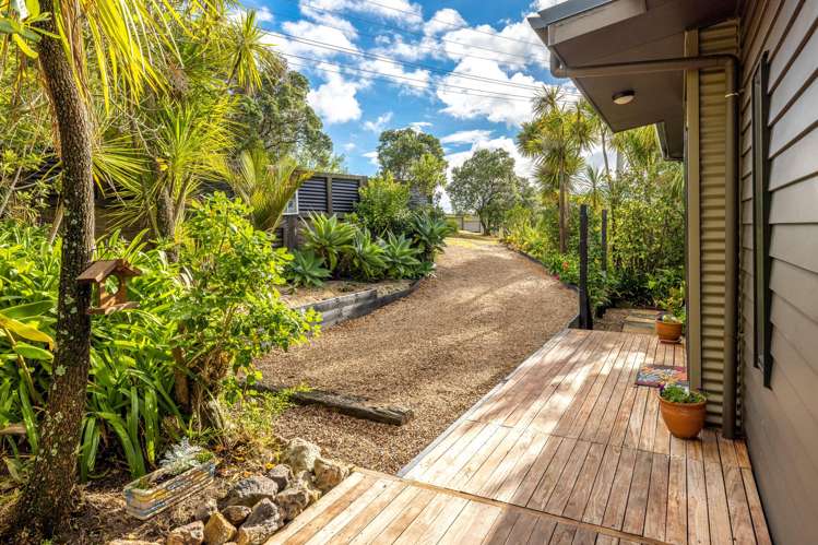 385 Sea View Road Onetangi_38